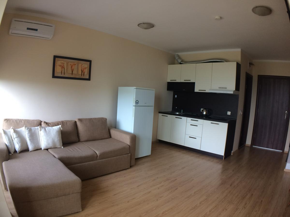 Chateau Del Marina Penthouses Несебр Экстерьер фото